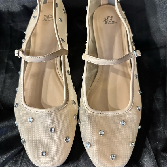 Wild Fable Cream Flats with Metallic Embellishments size 9.5 - Picture 2 of 7